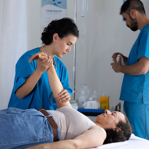 Using Red Light Therapy to Speed Up Post-Operative Healing