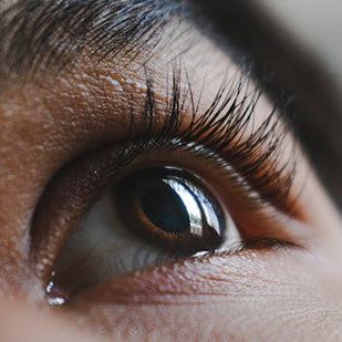 Red Light Therapy for Glaucoma: Protecting Vision and Reducing Eye Strain
