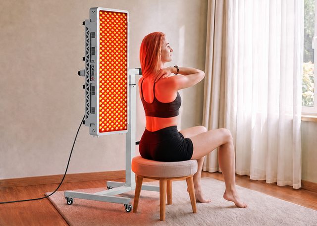 4 Wavelength Full-Body Red Light Therapy Pro300